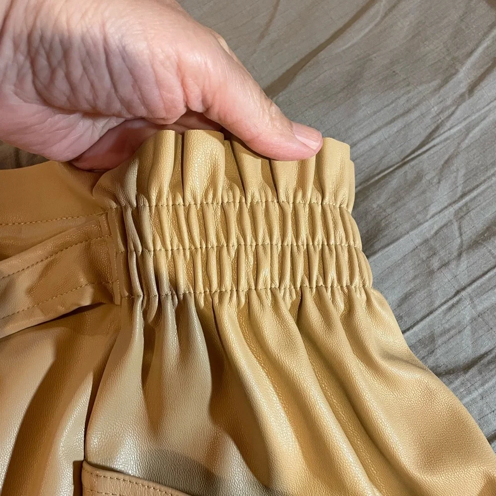 Jolie & Joy‎ Tan “Faux Leather”Shorts w/Elastic Waistband and Tie Waist, Size 3X